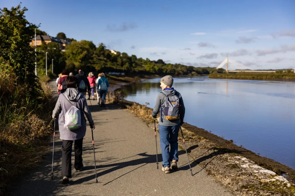 Nordic walk along the Boyne River scaled